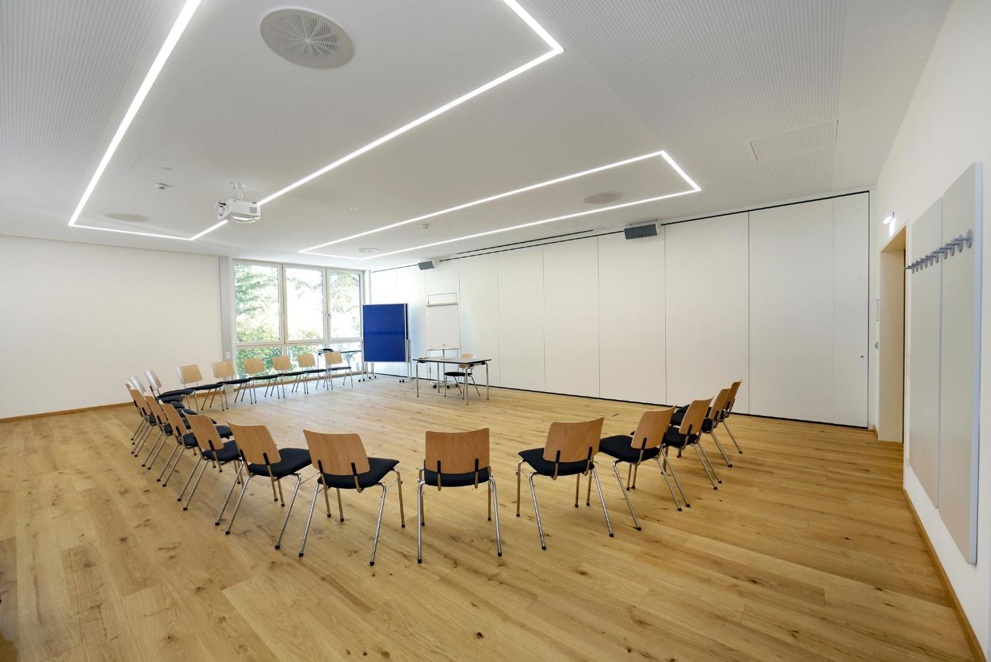 Hotel Steiermarkhof Graz - Aus Holz Gebaut, Von Huegeln Gekuesst Екстер'єр фото