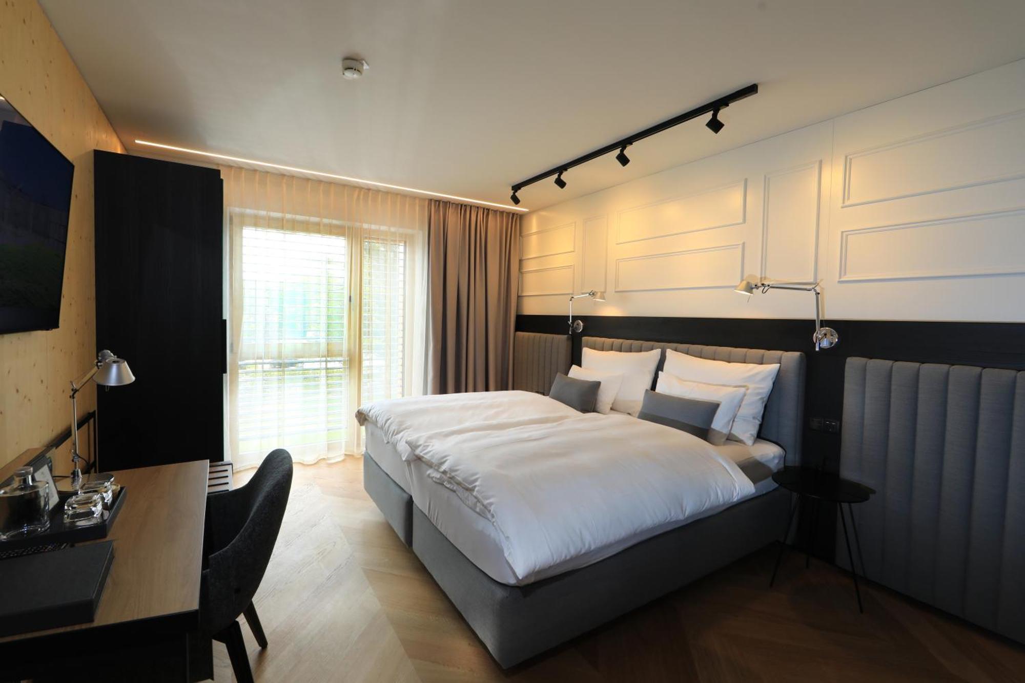 Hotel Steiermarkhof Graz - Aus Holz Gebaut, Von Huegeln Gekuesst Екстер'єр фото